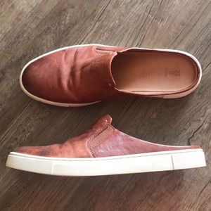 Frye Women’s Leather Slides